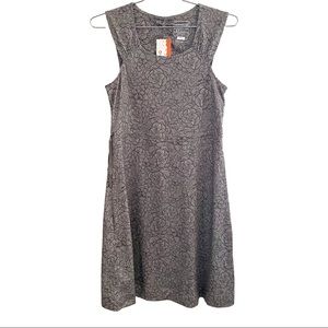 Merrell Sundial SPF 50 Moisture Wicking Dress Size Medium NWT